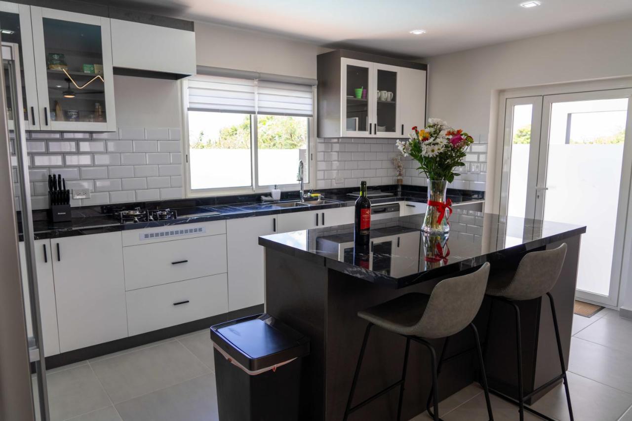 Spacious 3Br Home With Own Private Cozy Pool Koolbaai Exterior photo